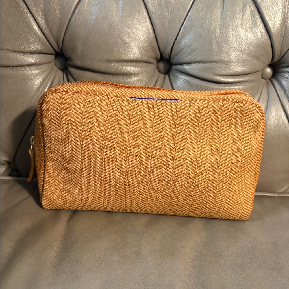 Rothy’s Large Cosmetic Make-up Accessory Toiletry Bag Chevron Case Zip Pouch